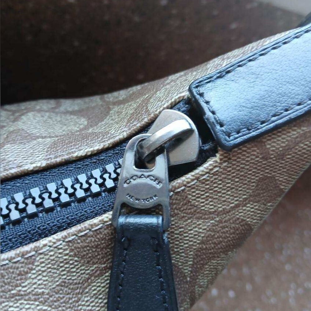 Coach Ranger Pocket Messenger 1951 Signature Canvas Double Pocket Crossbody - Picture 9 of 16